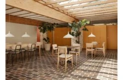 Gubi C-Chair -Vitra || Muuto Sales c chair lifestyle