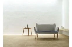 CH72 Sofa Frame Oiled Walnut Upholstered In Hallingdal 180