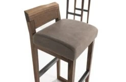 Dino Bar Stool -Vitra || Muuto Sales d i dinostool lifestyle2