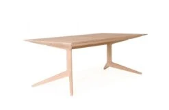 Light Extending Dining Table -Vitra || Muuto Sales l i light extending dining table oak