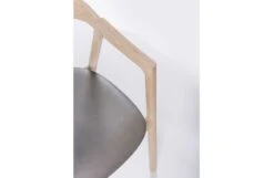Muna Dining Chair -Vitra || Muuto Sales m u muna leather stone