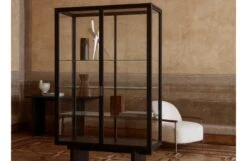 Gubi Private Vitrine -Vitra || Muuto Sales private vitrine lifestyle 2